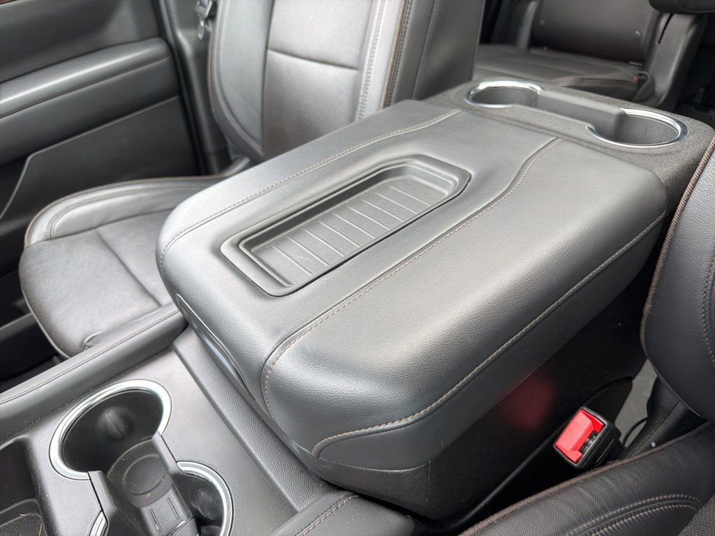 Used 2024 Chevrolet Tahoe High Country AWD/4WD image 30