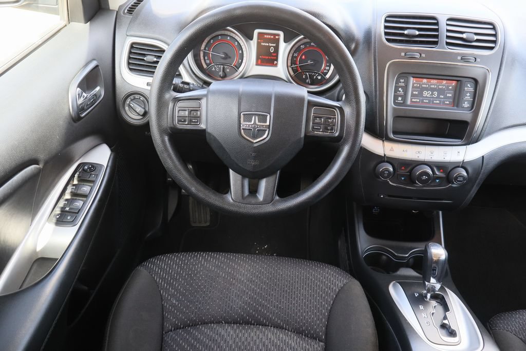 Used 2019 Dodge Journey SE FWD image 23