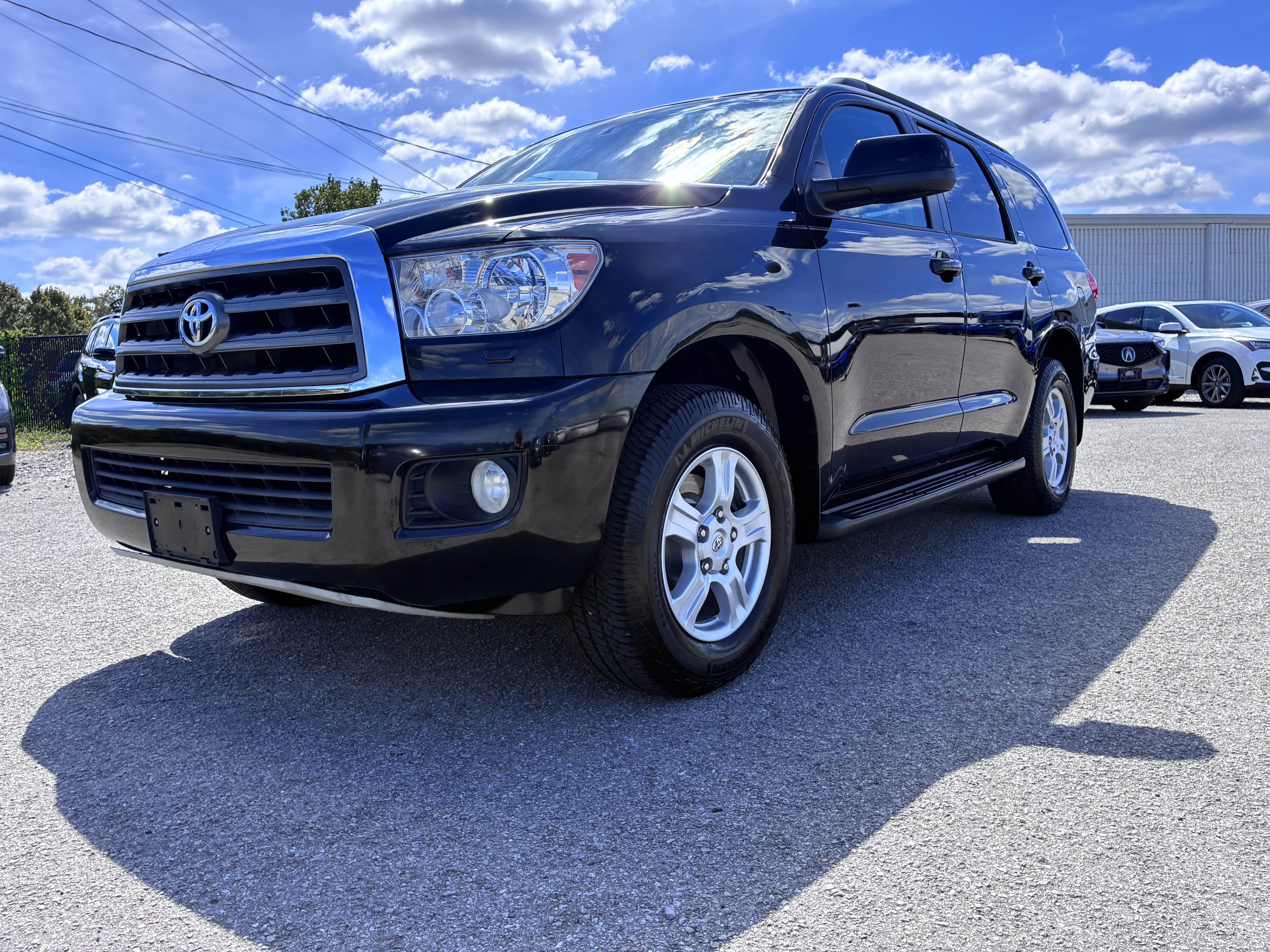 Used 2015 Toyota Sequoia SR5 AWD/4WD image 8