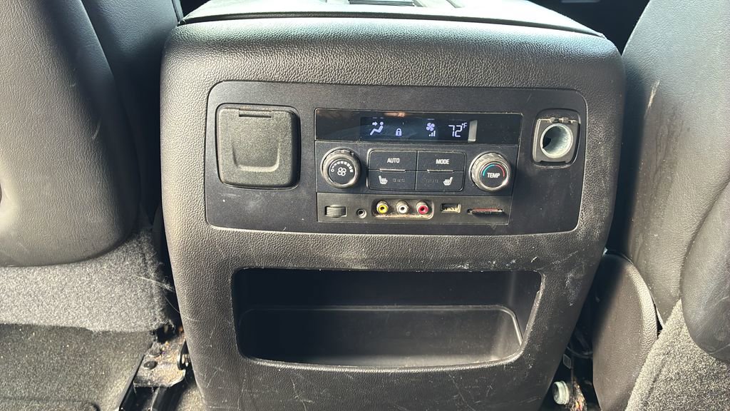 Used 2016 GMC Yukon Denali w/ Open Road Package image 16