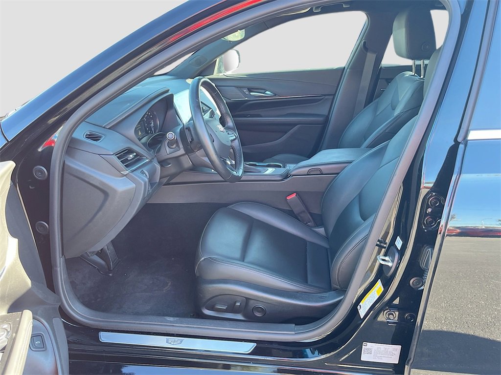 Used 2024 Cadillac CT4 Luxury image 20