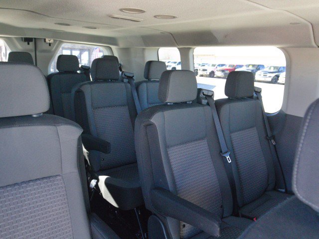 Used 2023 Ford Transit 350 XLT RWD image 28