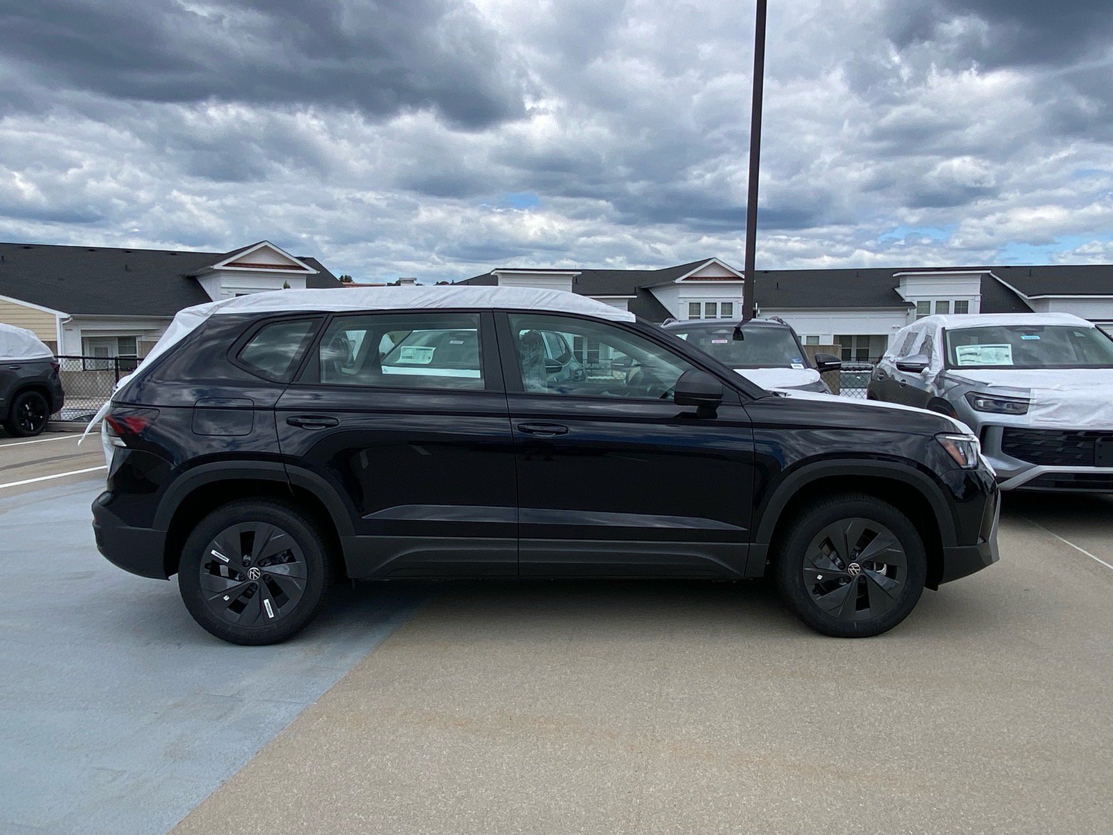 New 2026 Volkswagen Taos S FWD image 2