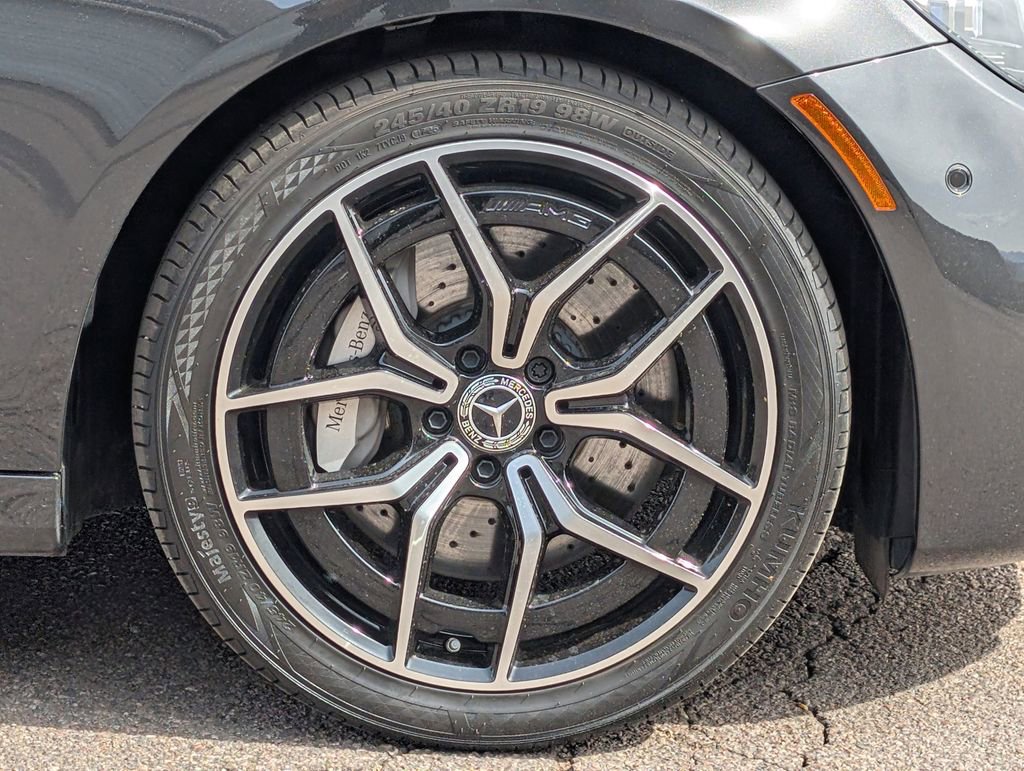 Used 2022 Mercedes-Benz E 350 4MATIC Sedan image 10