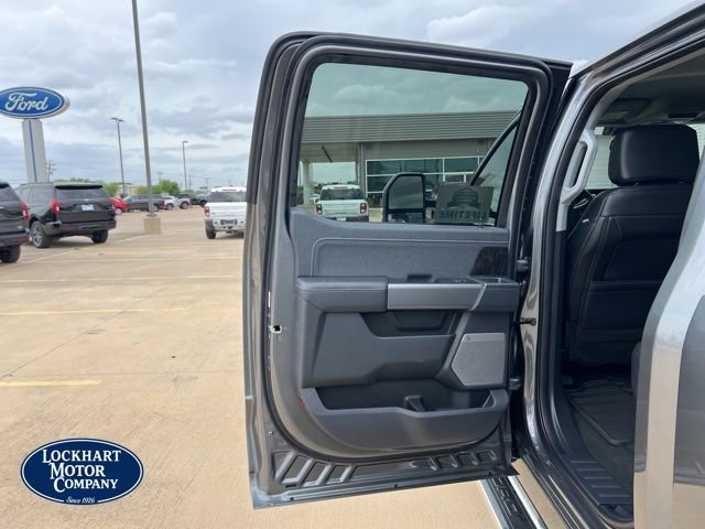 New 2026 Ford F350 Lariat image 17