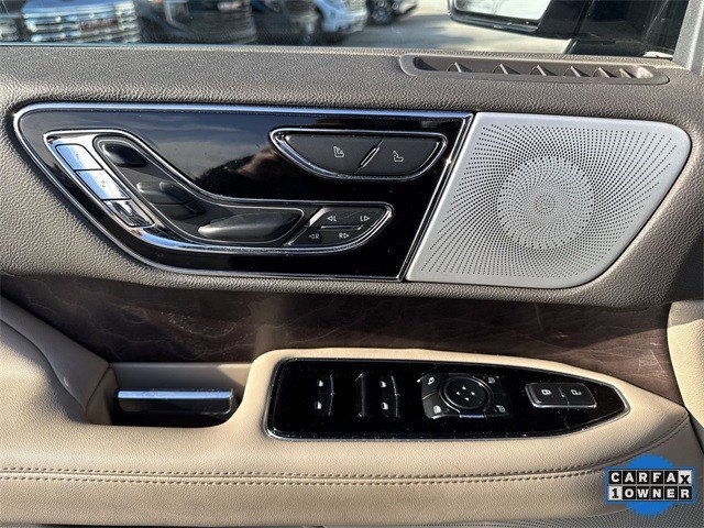 Used 2023 Lincoln Navigator Reserve image 28