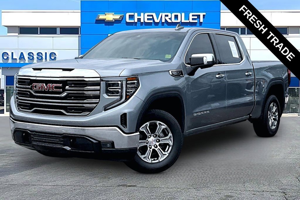 Used 2023 GMC Sierra 1500 SLT AWD/4WD image 2