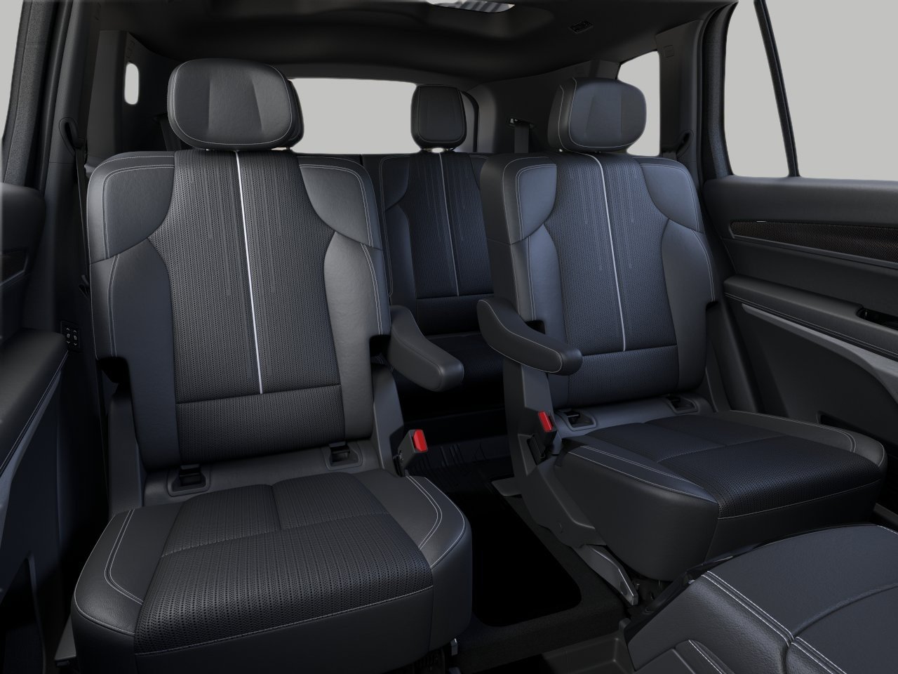 New 2026 Cadillac Vistiq Luxury w/ LPO, Floor Liner Package image 17