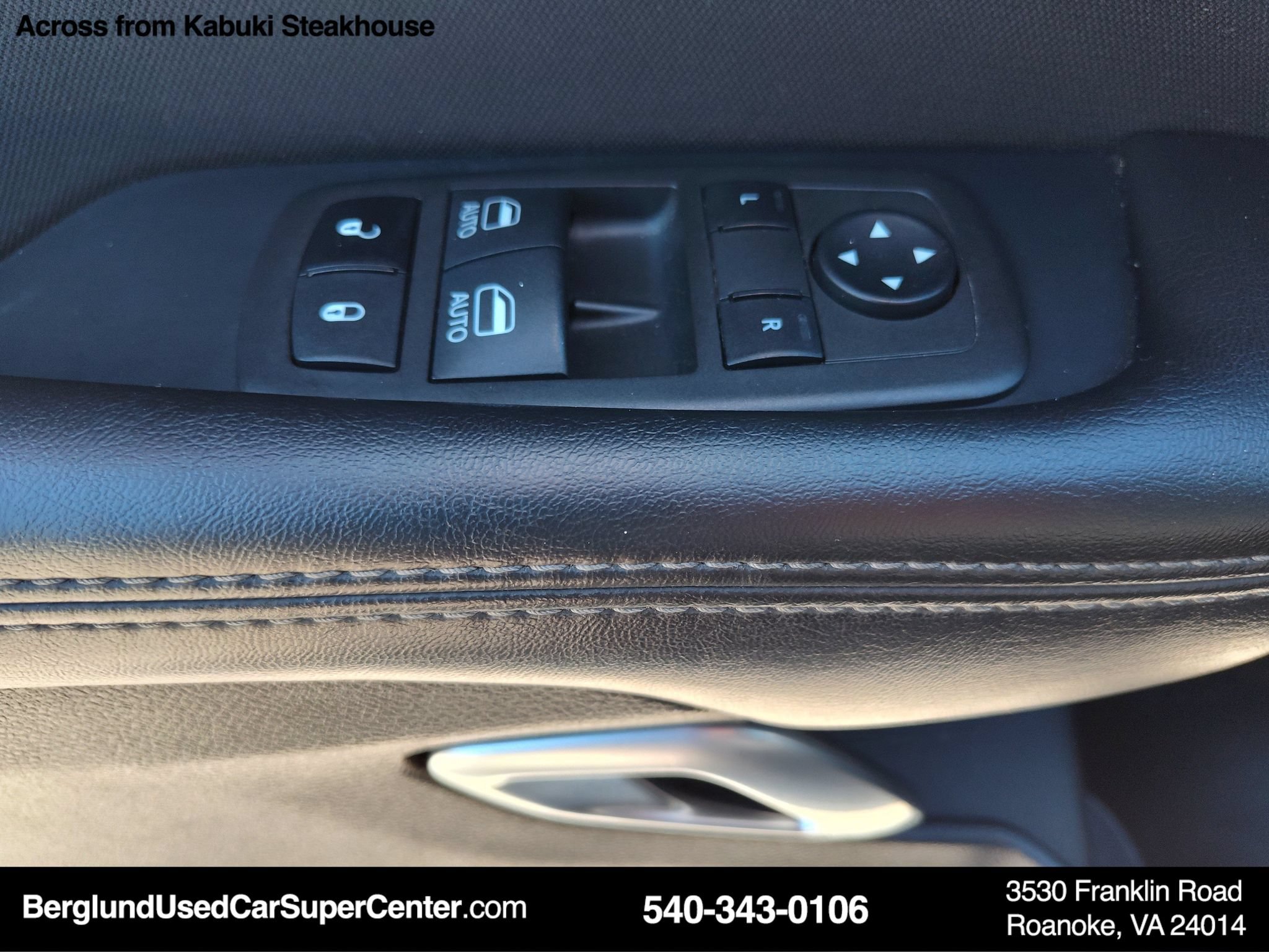 Used 2022 Dodge Challenger GT RWD image 17