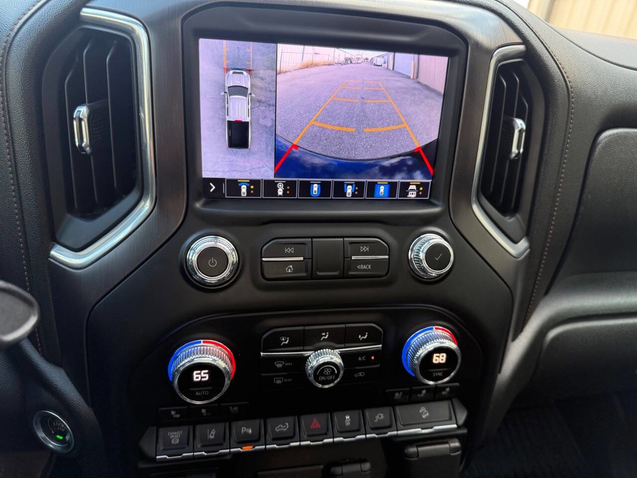 Used 2020 GMC Sierra 2500 AT4 w/ AT4 Premium Package image 45