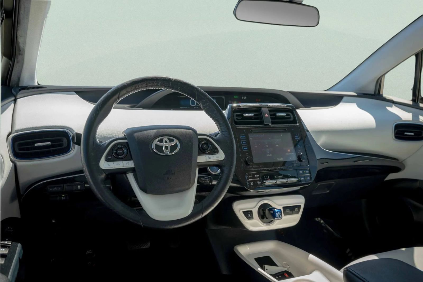 Used 2016 Toyota Prius Three Touring image 31