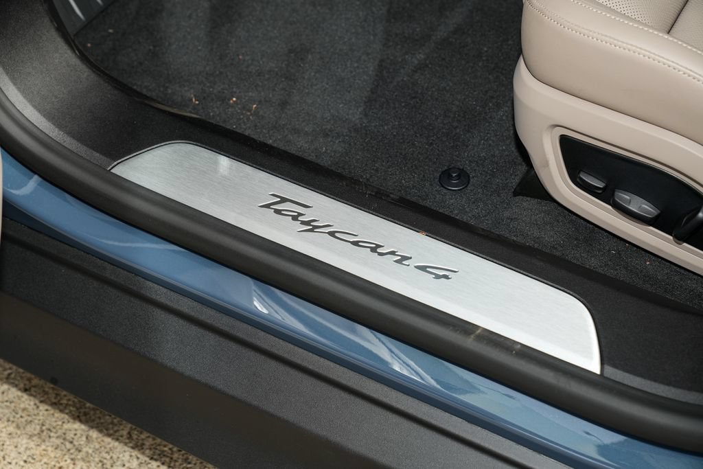 New 2026 Porsche Taycan AWD/4WD image 21