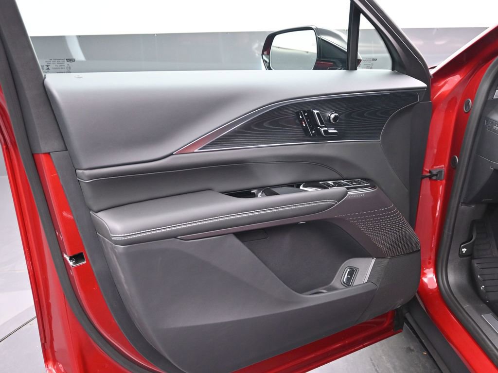 New 2026 Cadillac Lyriq Luxury image 12