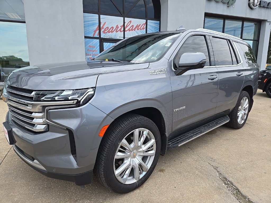 Used 2021 Chevrolet Tahoe High Country image 2