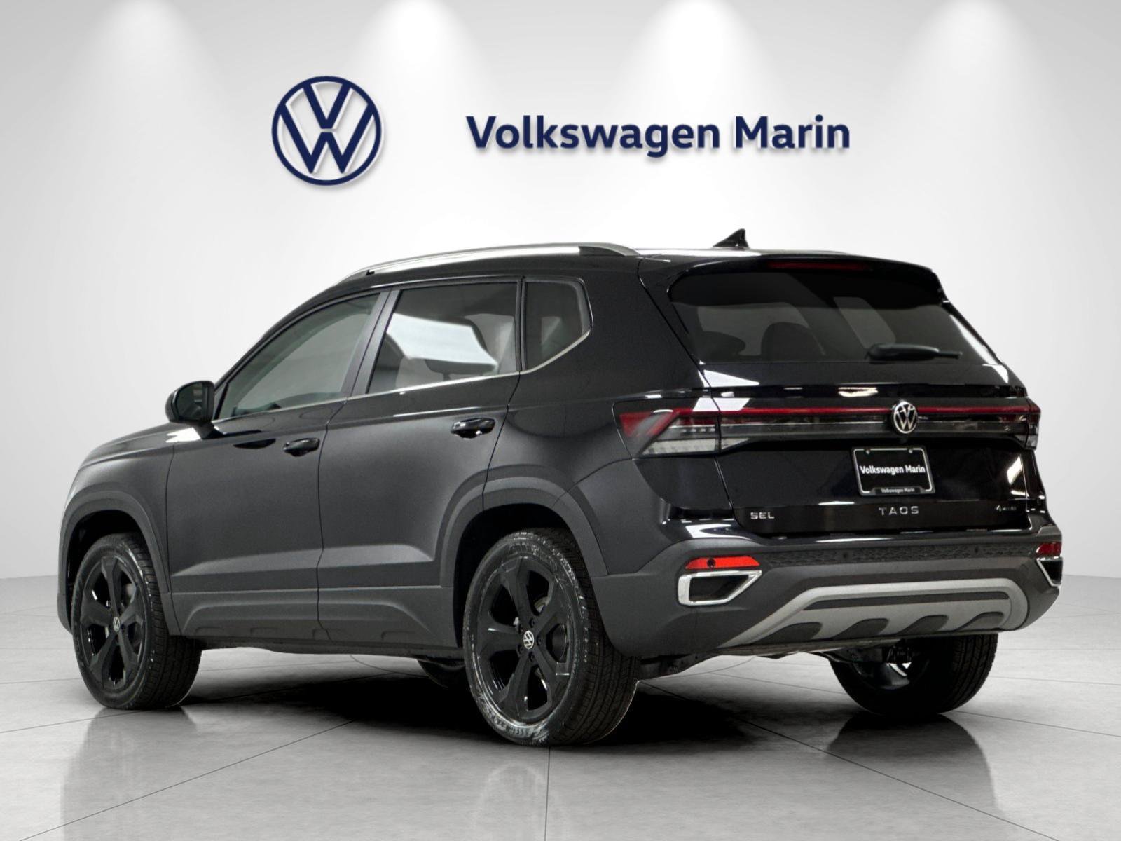 New 2026 Volkswagen Taos SEL AWD/4WD image 3