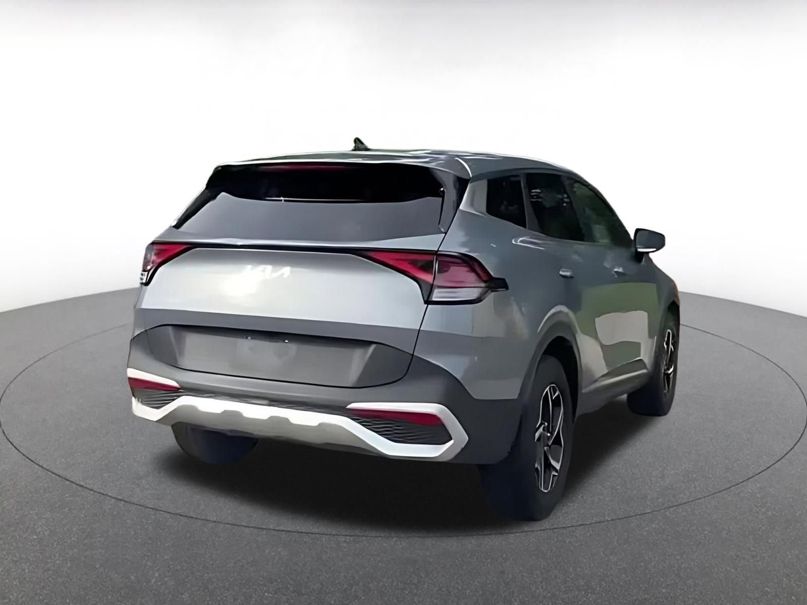 Used 2025 Kia Sportage LX image 14