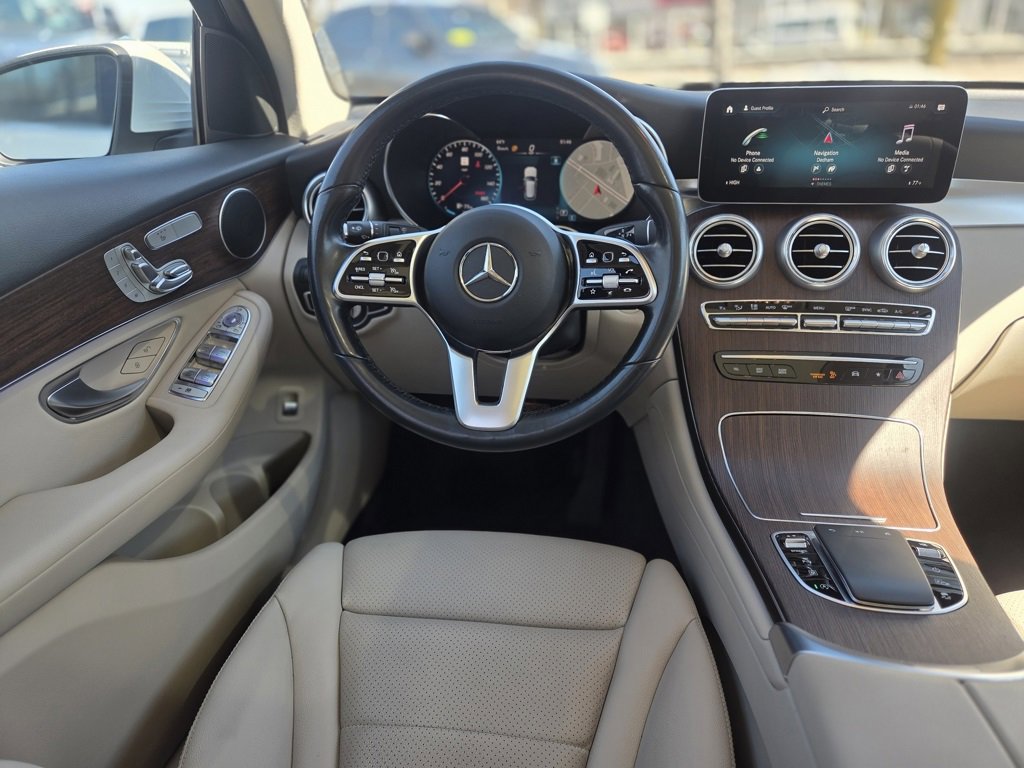 Used 2022 Mercedes-Benz GLC 300 4MATIC w/ Multimedia Package Lite image 21