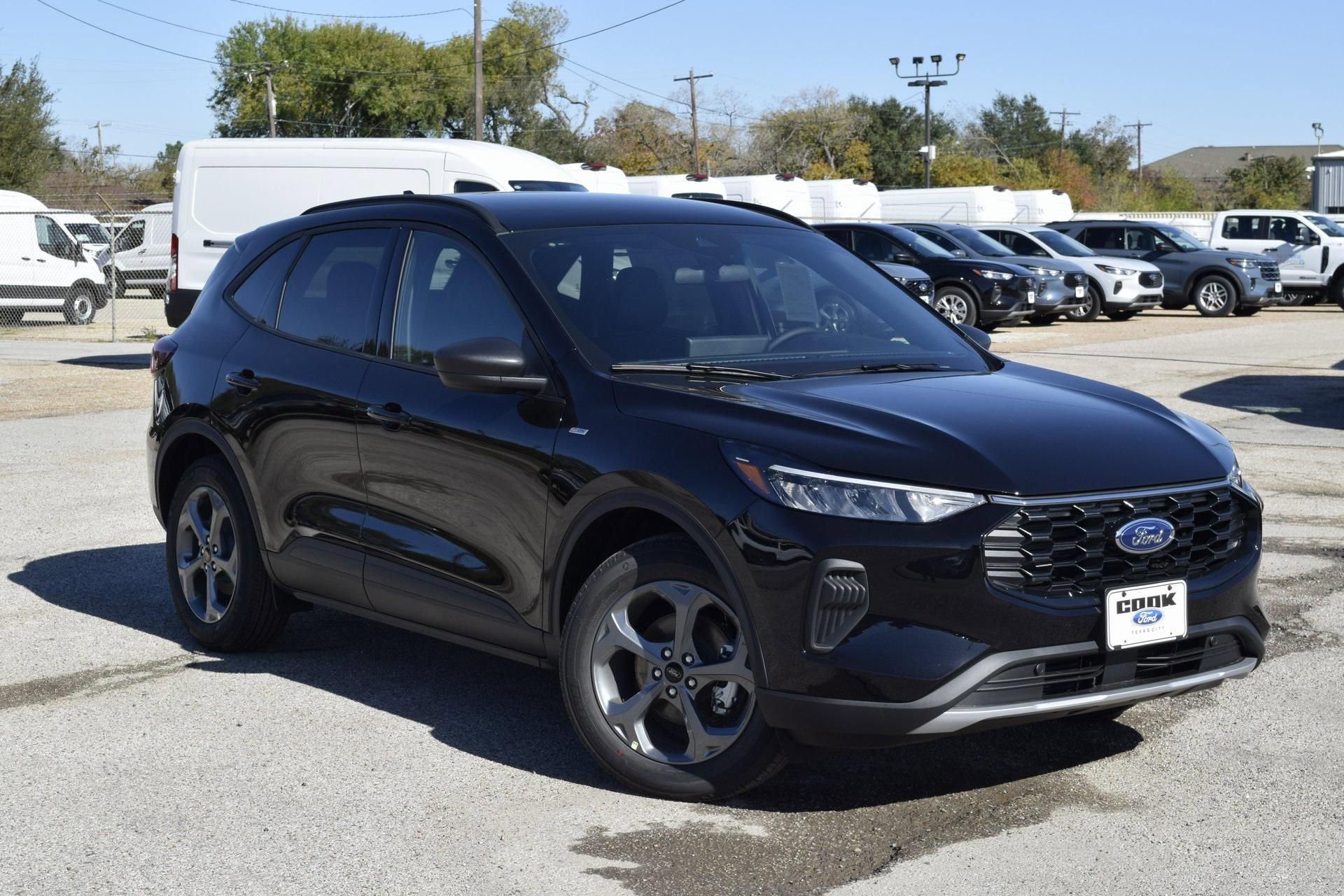 New 2026 Ford Escape ST-Line w/ Tech Pack #1 image 3