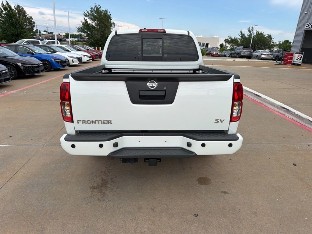 Used 2020 Nissan Frontier SV RWD image 4