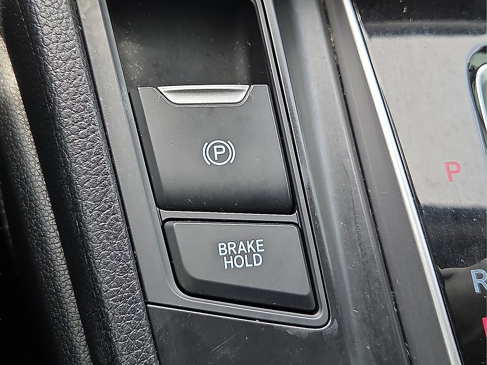Used 2020 Honda CR-V Touring image 17