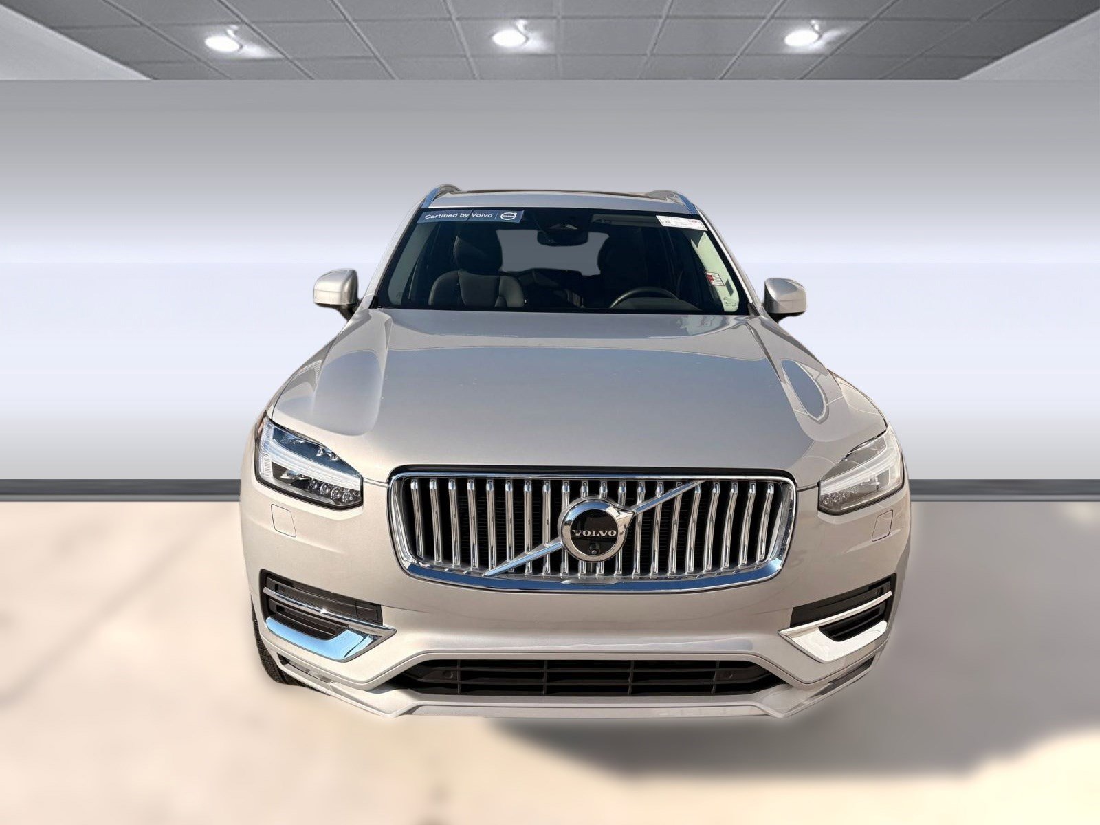 Certified 2025 Volvo XC90 B6 Plus image 5