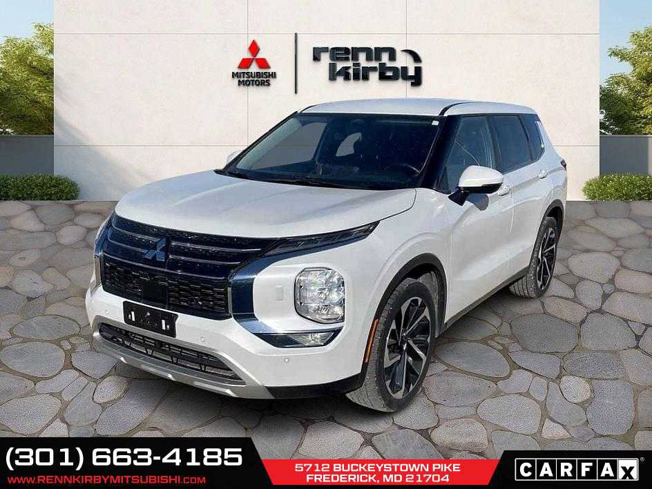 Used 2022 Mitsubishi Outlander SE image 4