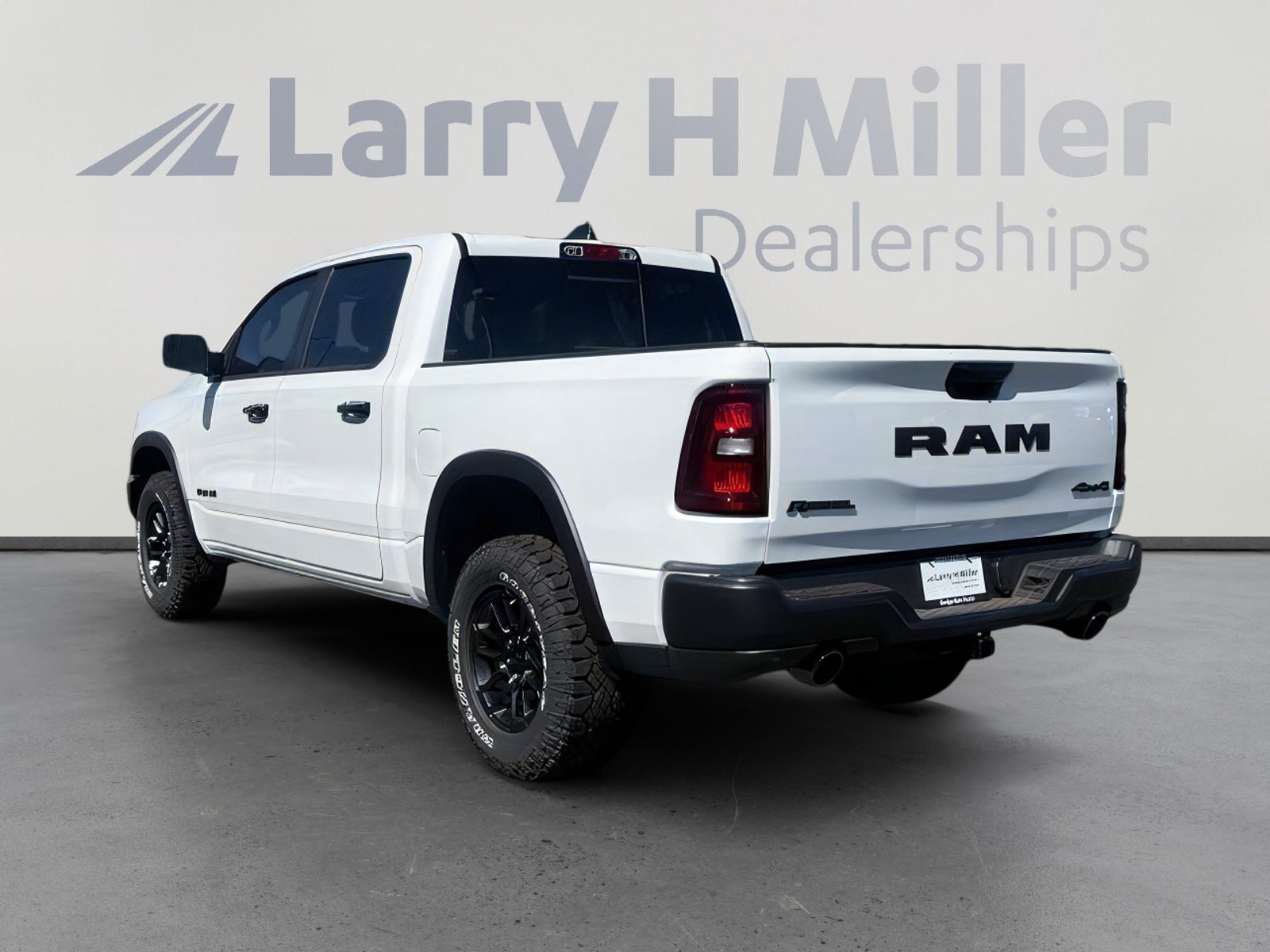 New 2026 RAM 1500 Rebel w/ Rebel Level 2 Equipment Group AWD/4WD image 4