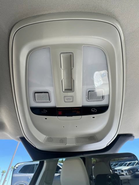 Certified 2023 Volvo XC90 B5 Core AWD/4WD image 19