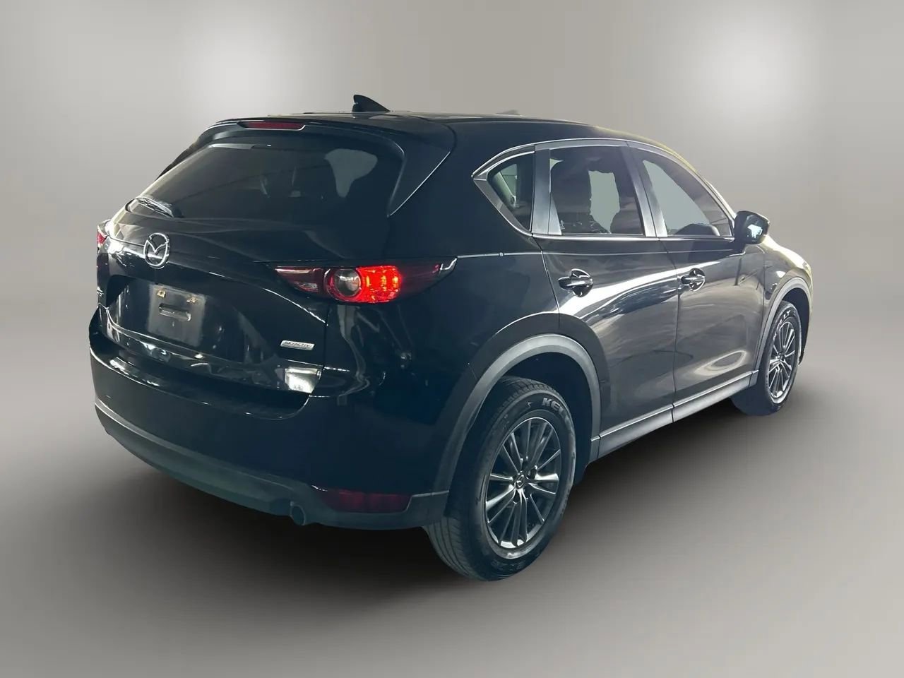 Used 2019 MAZDA CX-5 Touring image 4