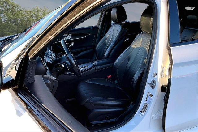 Used 2023 Mercedes-Benz E 350 Sedan image 21