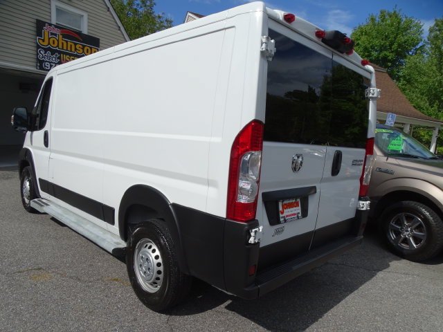 Used 2025 RAM ProMaster 2500 w/ U-Haul Equipment Group FWD image 15