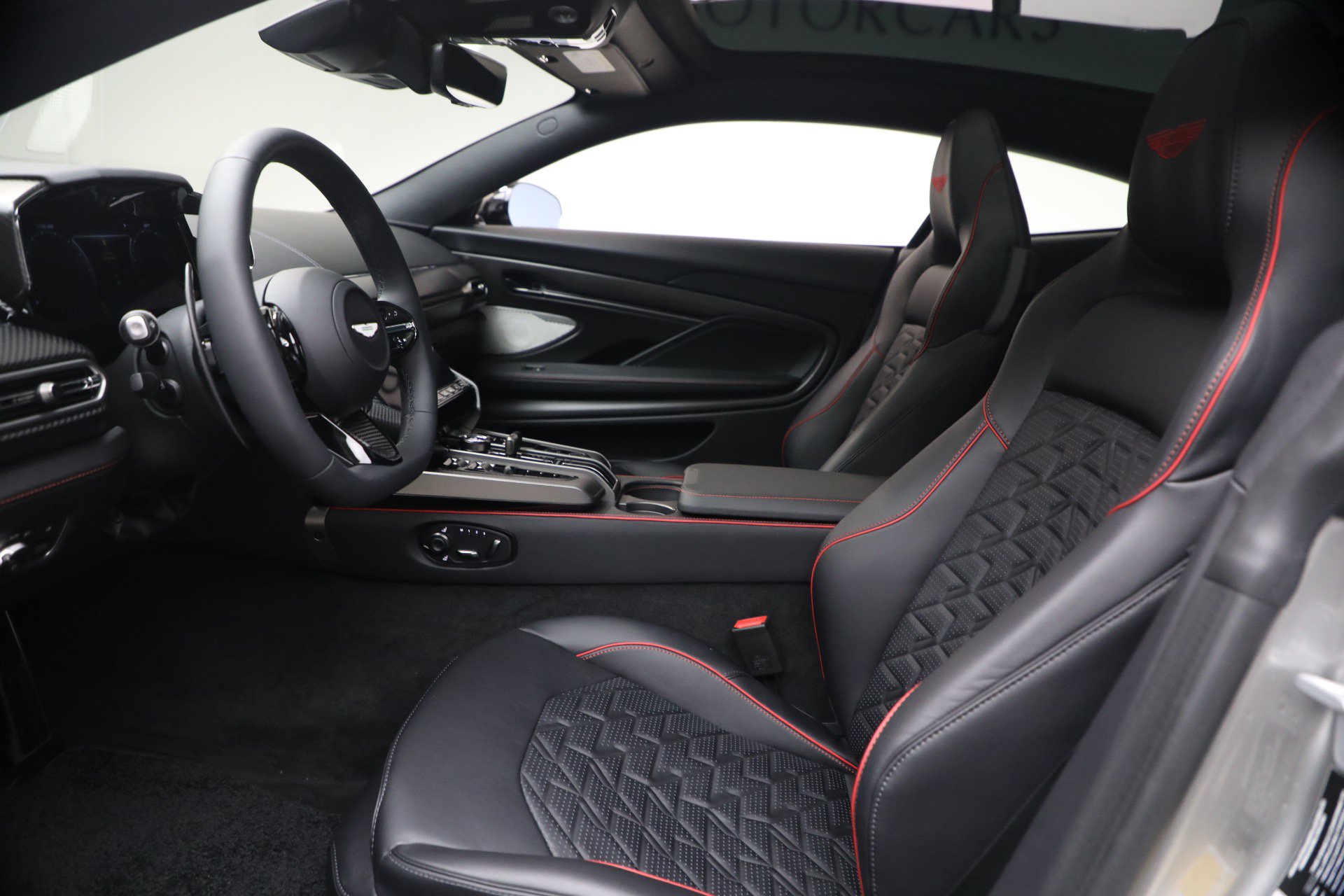 New 2026 Aston Martin Vanquish RWD image 16