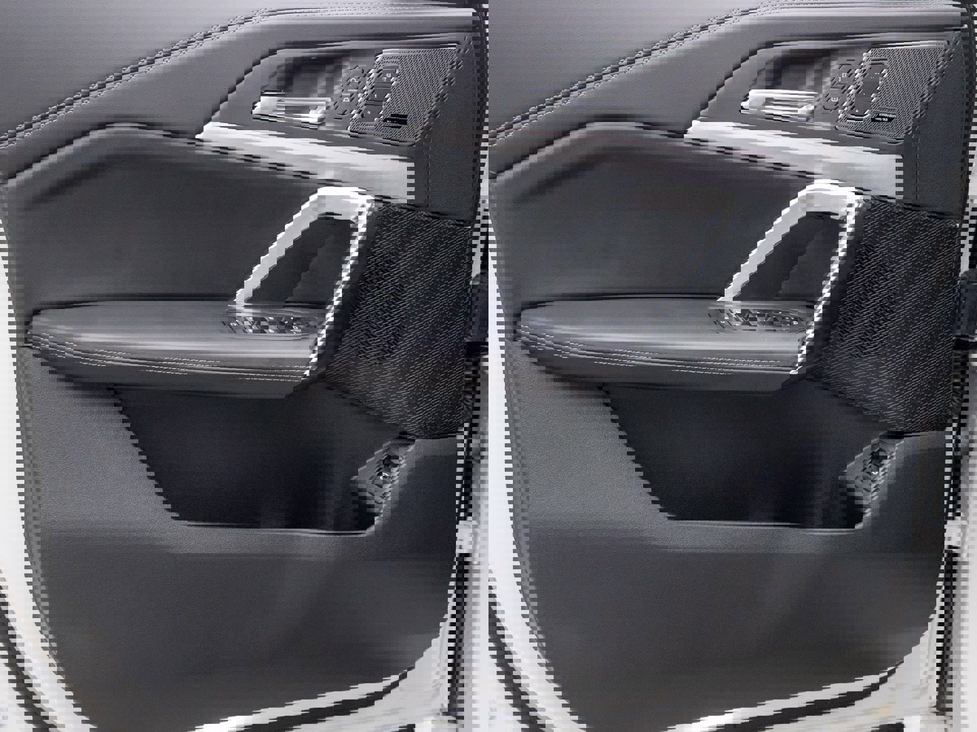 Used 2026 BMW X1 xDrive28i image 13