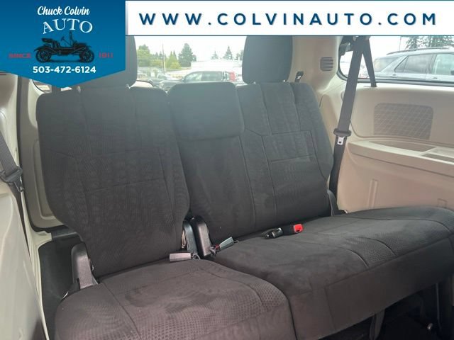 Used 2012 Dodge Grand Caravan American Value Package FWD image 24