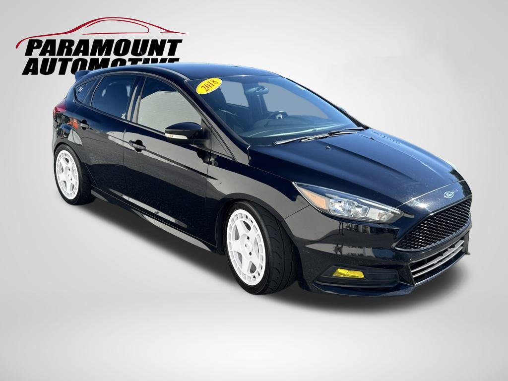 Used 2018 Ford Focus ST FWD image 3