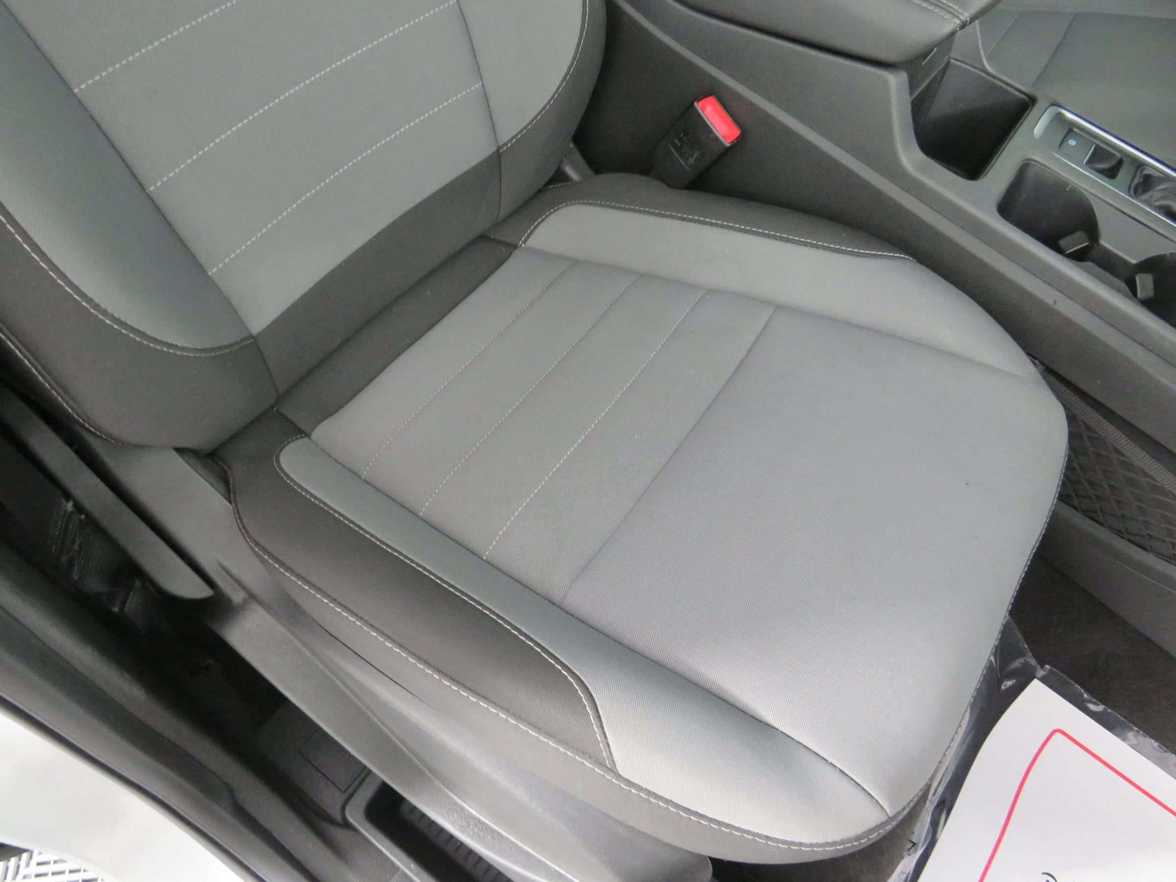 Used 2019 Ford Escape S FWD image 33