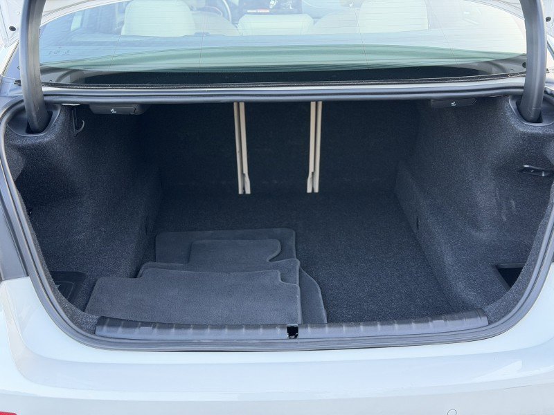 Certified 2023 BMW 540i w/ Premium Package image 17