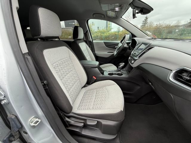 Used 2022 Chevrolet Equinox LT image 11