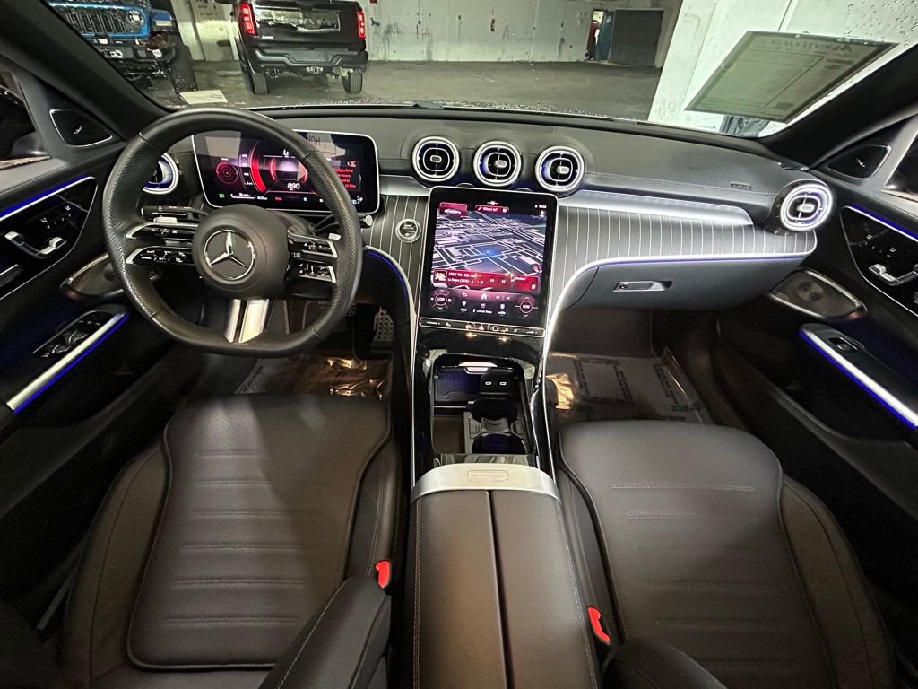 Used 2025 Mercedes-Benz C 300 4MATIC Sedan image 11