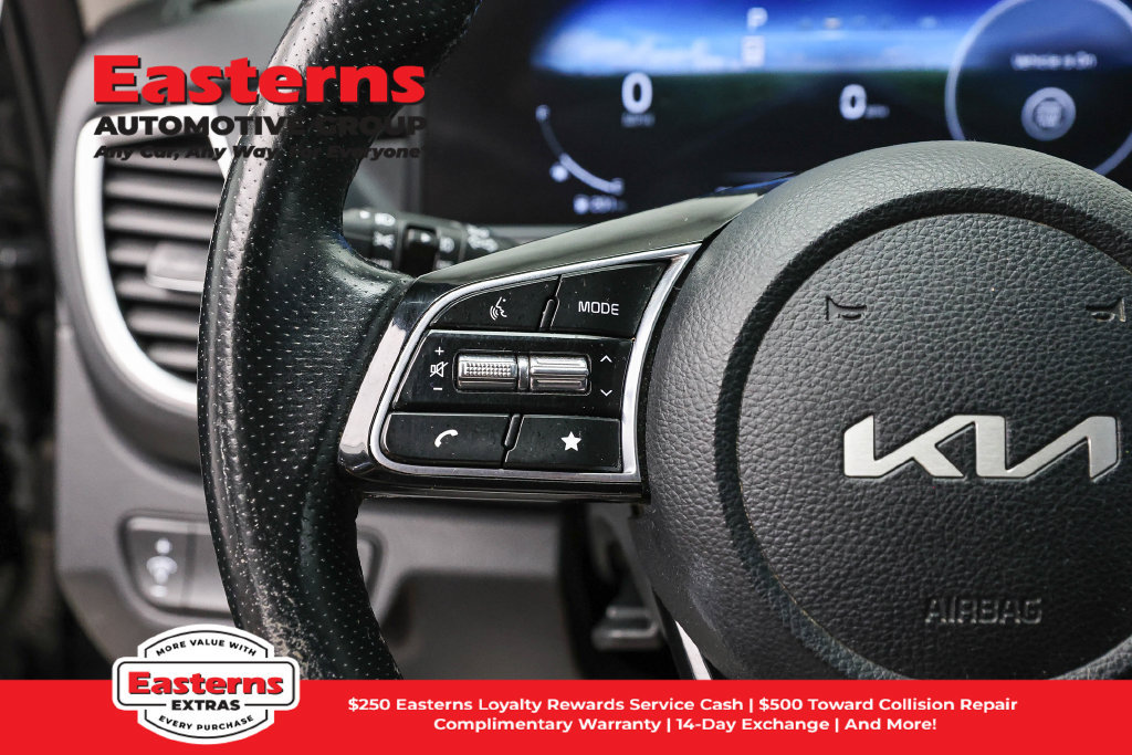 Used 2024 Kia Seltos SX AWD/4WD image 16