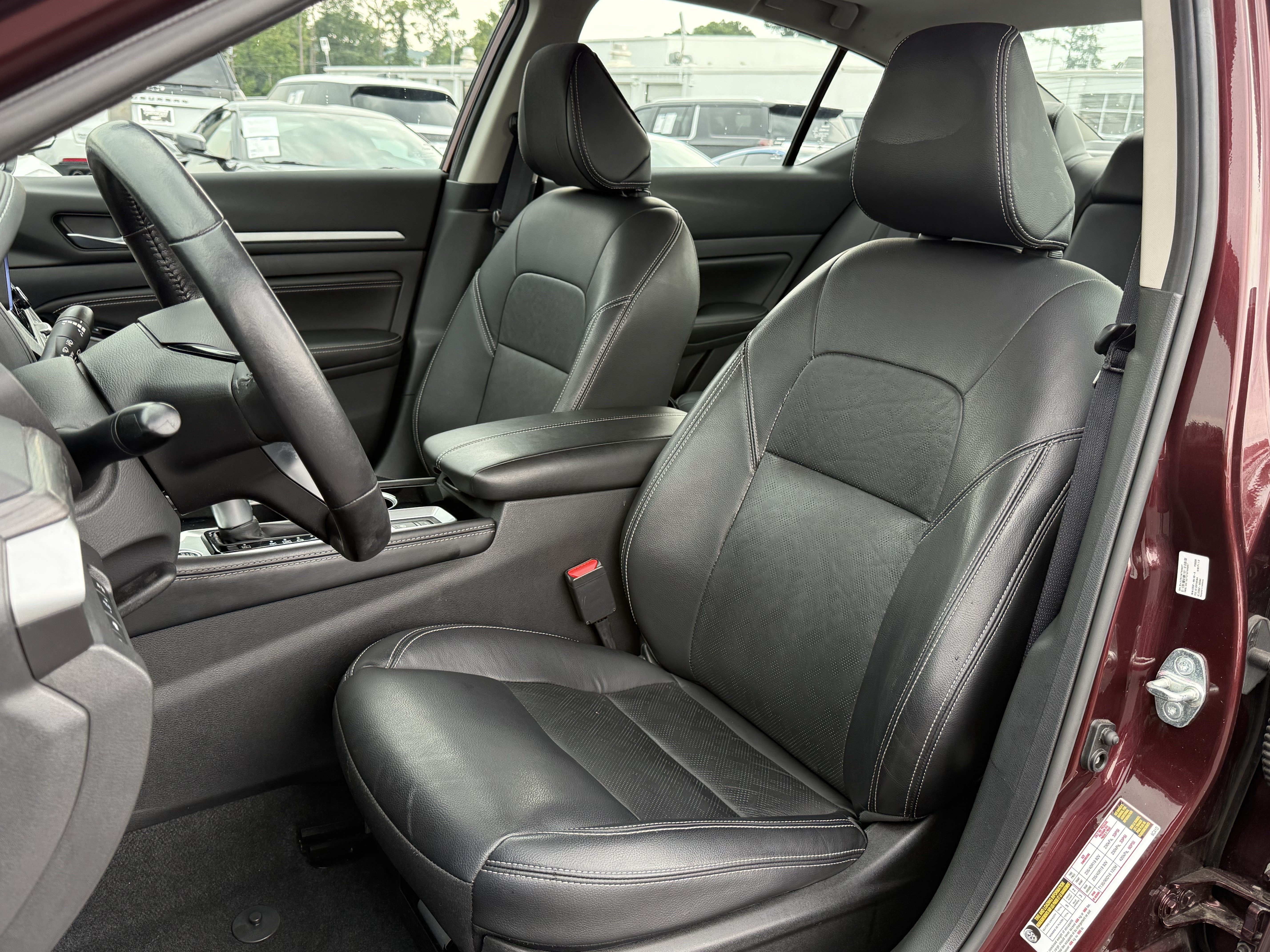 Used 2023 Nissan Altima 2.5 SL AWD/4WD image 16
