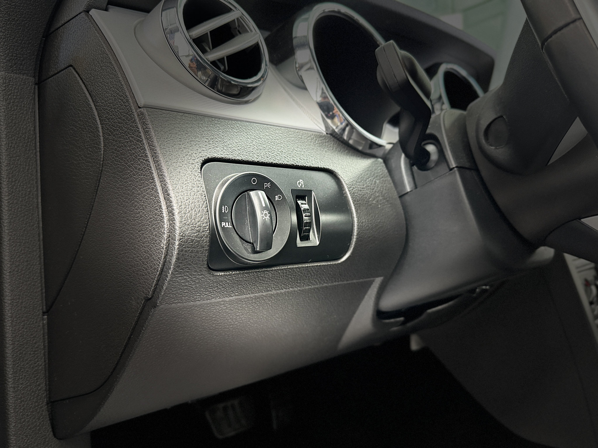 Used 2007 Ford Mustang GT RWD image 16