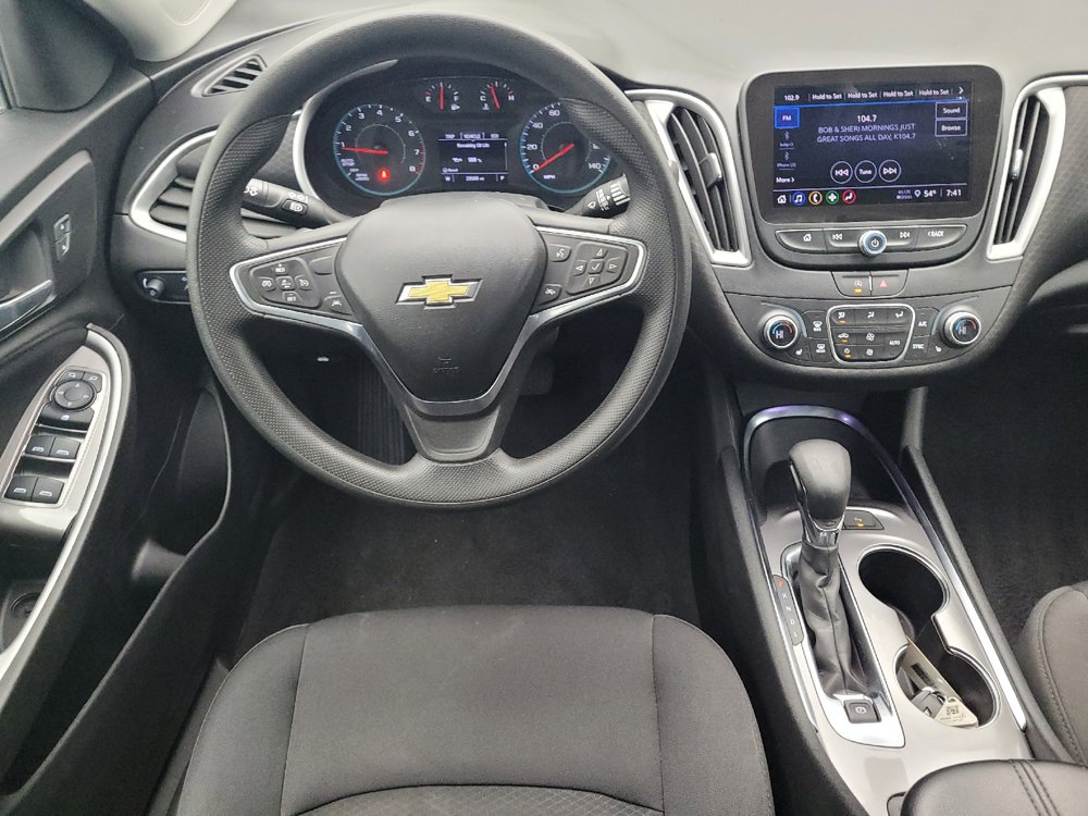 Used 2024 Chevrolet Malibu LT FWD image 22