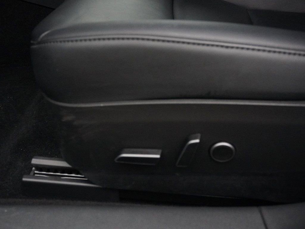 Used 2023 Tesla Model 3 Standard Range RWD image 31