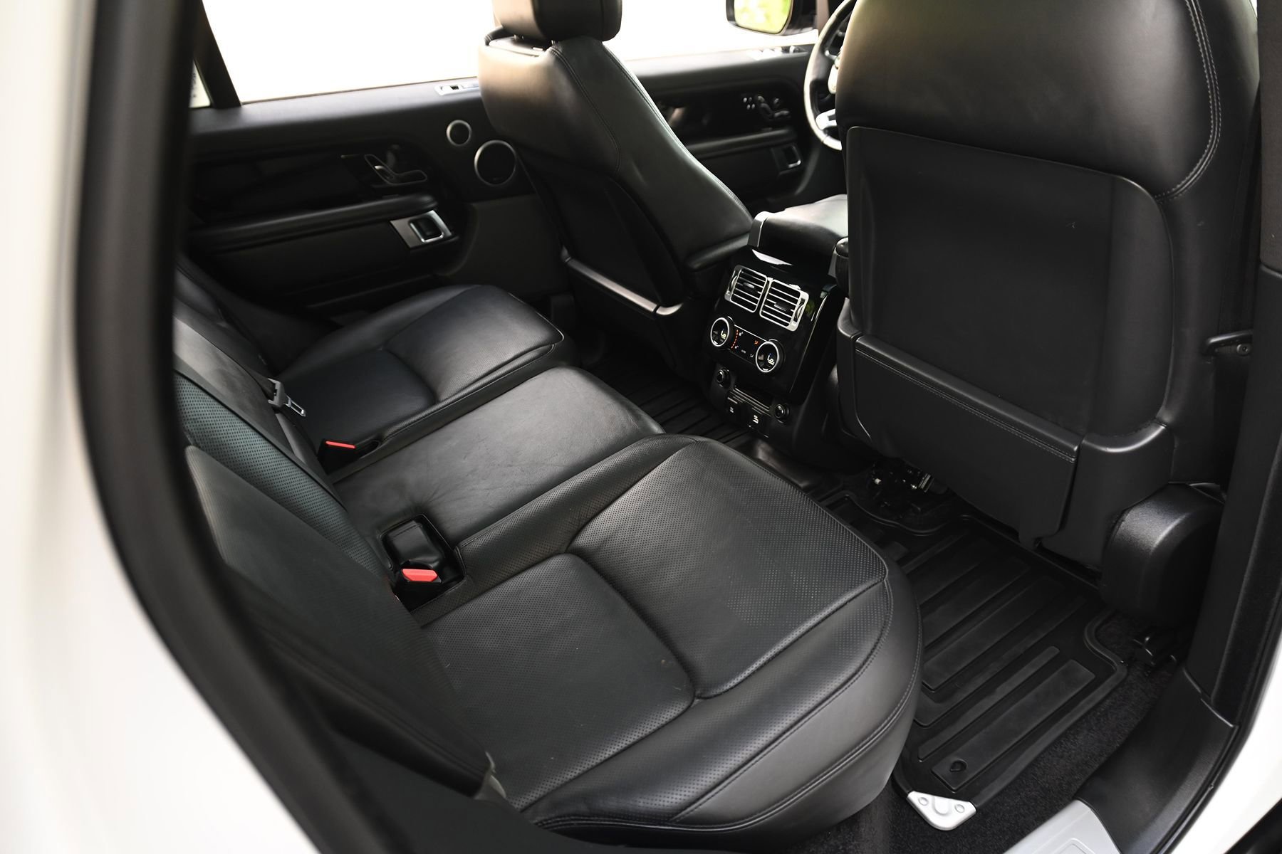 Used 2020 Land Rover Range Rover HSE AWD/4WD image 14
