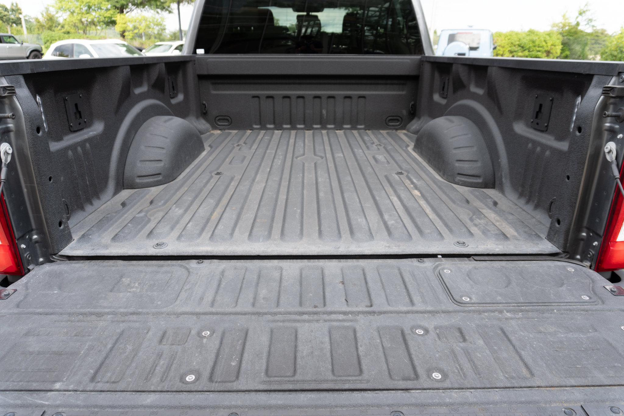 Used 2023 Ford F250 XLT w/ FX4 Off-Road Package AWD/4WD image 23