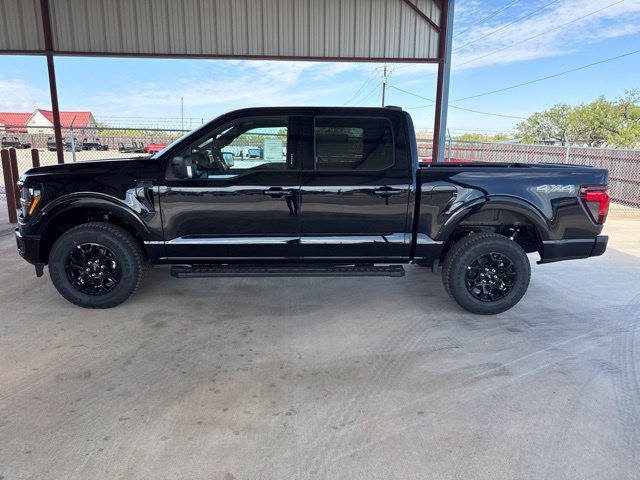 New 2026 Ford F150 XLT w/ Equipment Group 302A MID AWD/4WD image 4