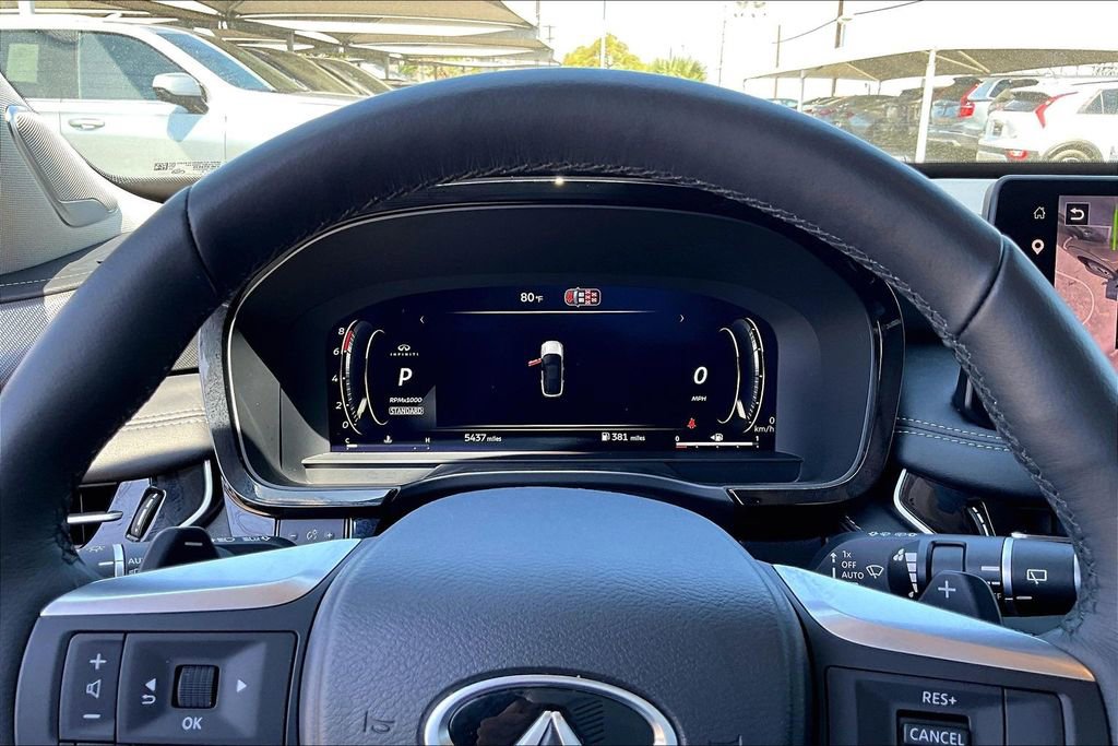 Certified 2026 INFINITI QX60 Luxe w/ Family Package FWD image 29