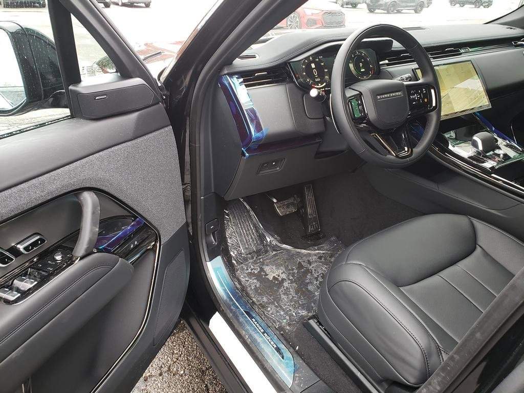 New 2026 Land Rover Range Rover Sport Dynamic SE image 11