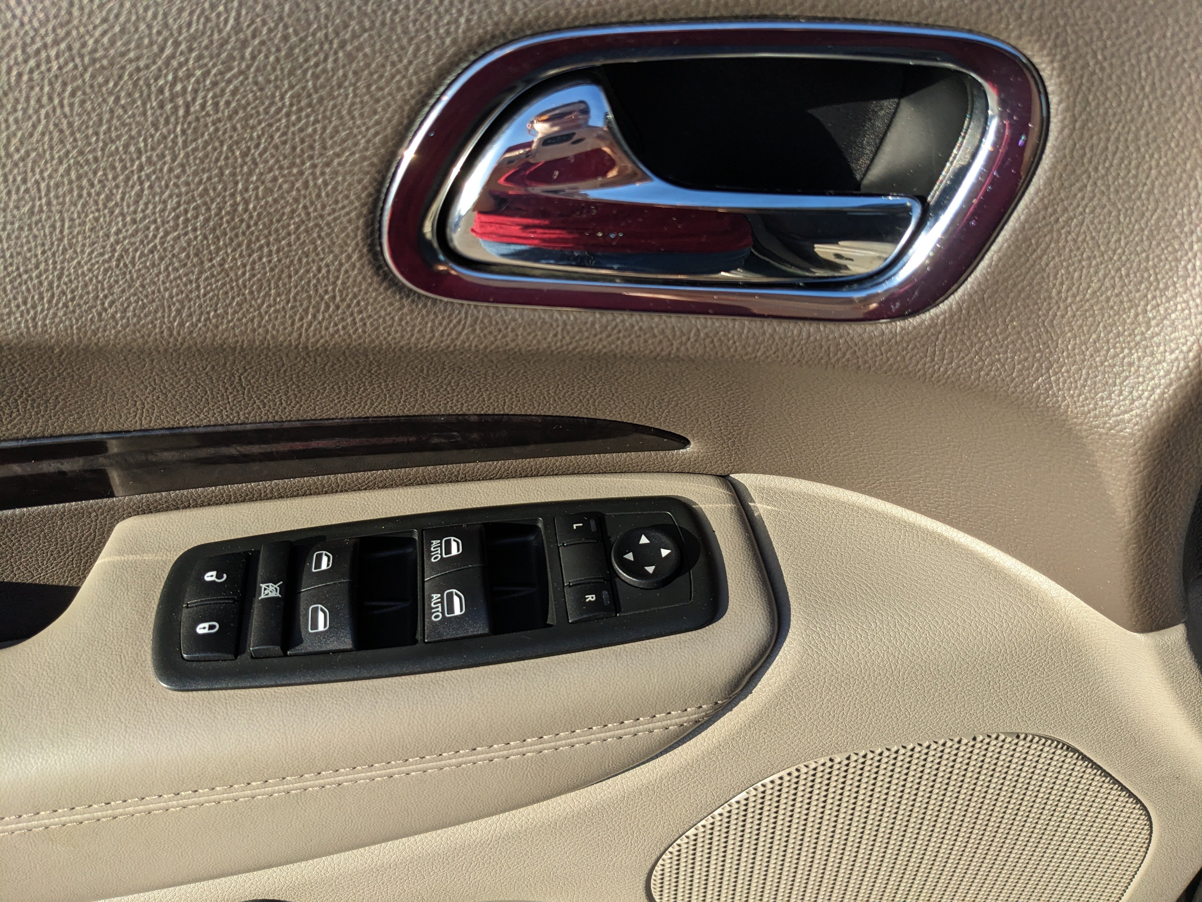 Used 2011 Dodge Durango Crew w/ Entry Nav/Commuter Group AWD/4WD image 31